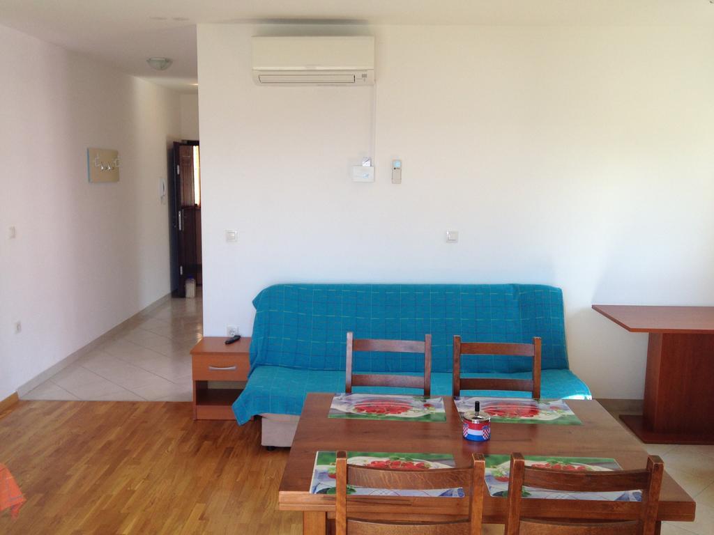 Gala Apartments Omiš Oda fotoğraf