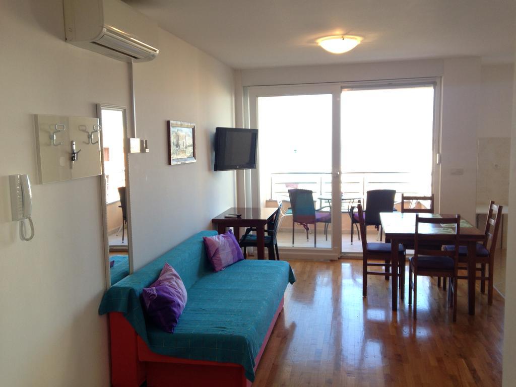 Gala Apartments Omiš Dış mekan fotoğraf