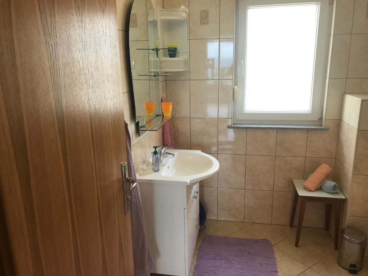 Gala Apartments Omiš Dış mekan fotoğraf