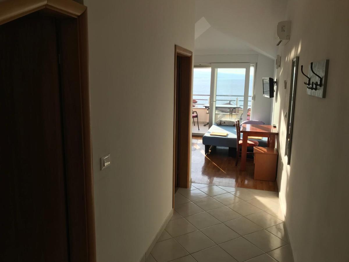 Gala Apartments Omiš Dış mekan fotoğraf