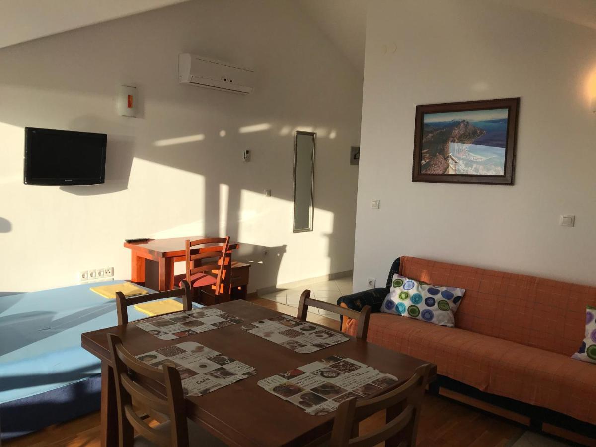 Gala Apartments Omiš Dış mekan fotoğraf