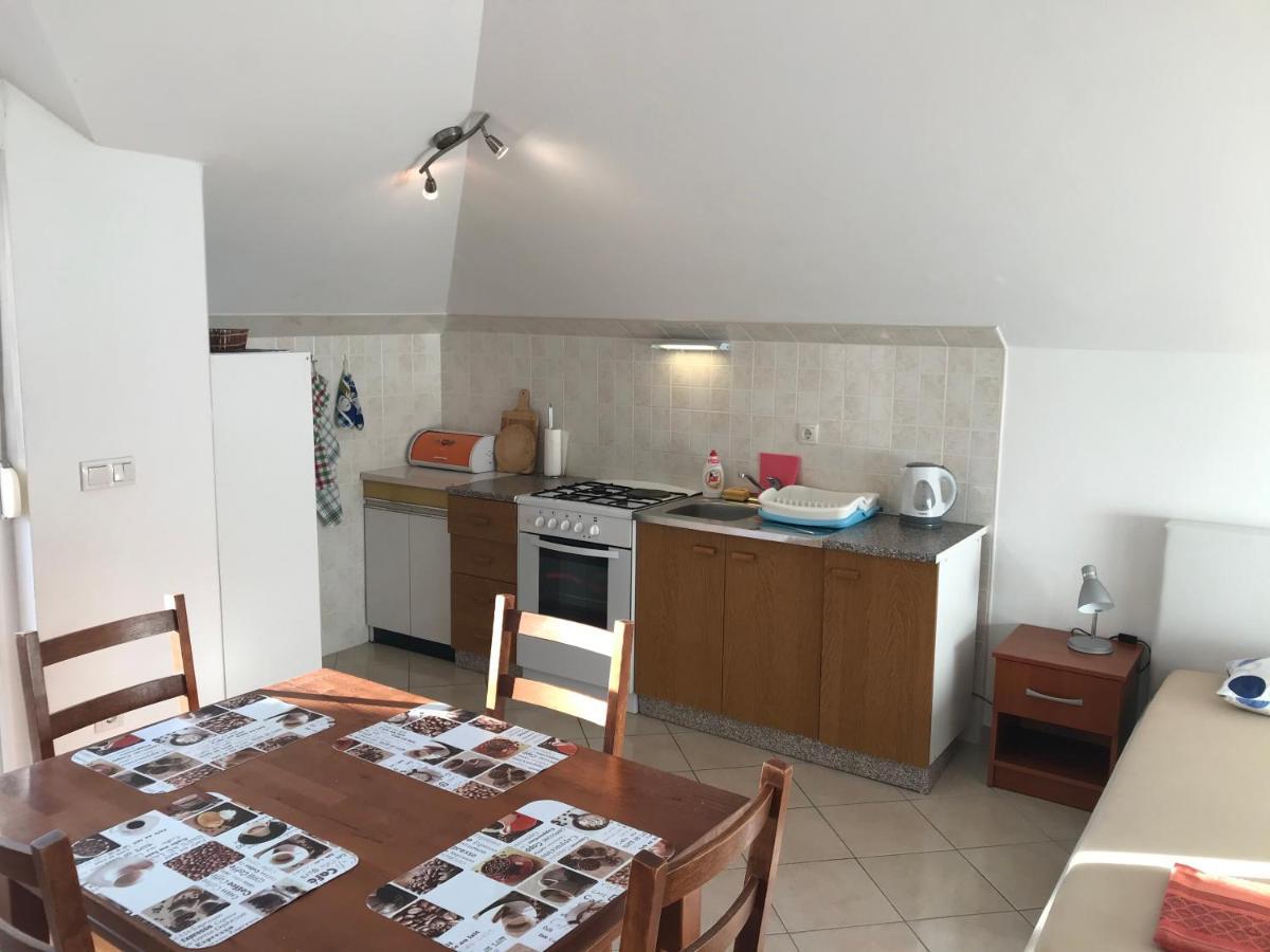 Gala Apartments Omiš Dış mekan fotoğraf